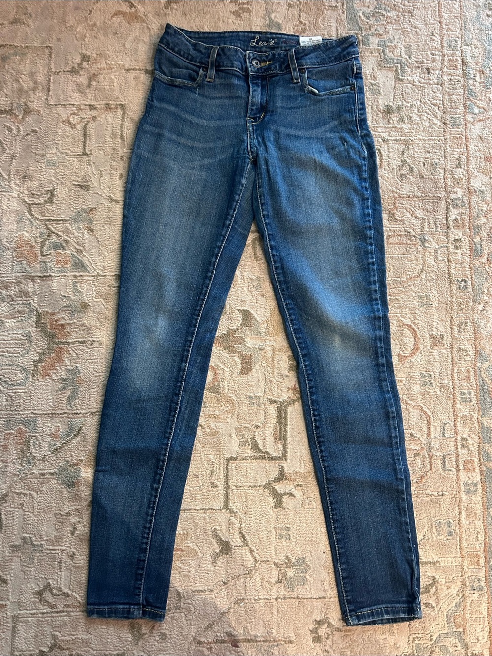 Levi's Women's Dark Blue Skinny Jeans size 25